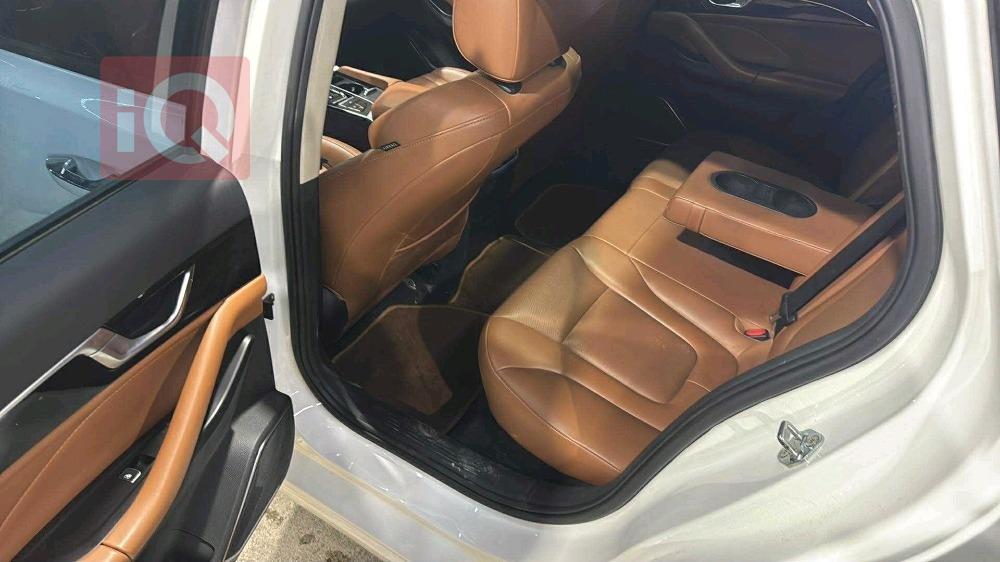 بيستون B70